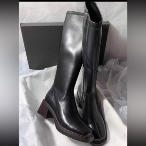 Elegant Black Heeled Boots